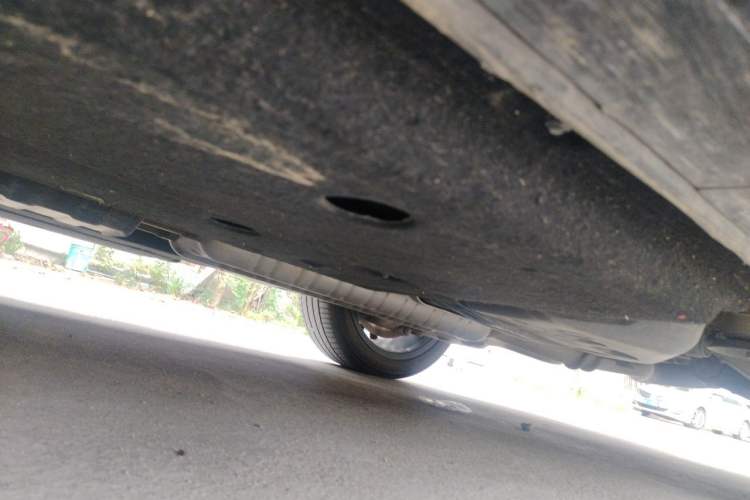 Used Hongqi H9 2023 2.0T Smart Connect Flagship Edition Chassis Rear Left