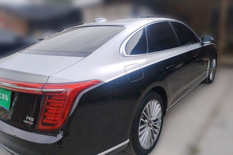 Used Hongqi H9 2023 2.0T Smart Connect Flagship Edition Rear Right 45 Deg