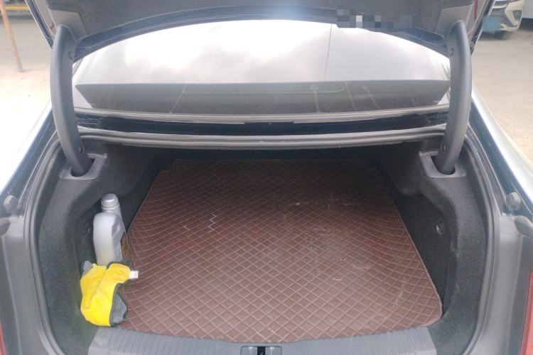 Used Hongqi H9 2023 2.0T Smart Connect Flagship Edition Trunk
