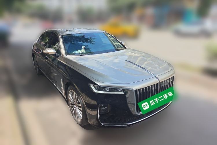 Used Hongqi H9 2023 2.0T Smart Connect Flagship Edition Front Right 45 Deg