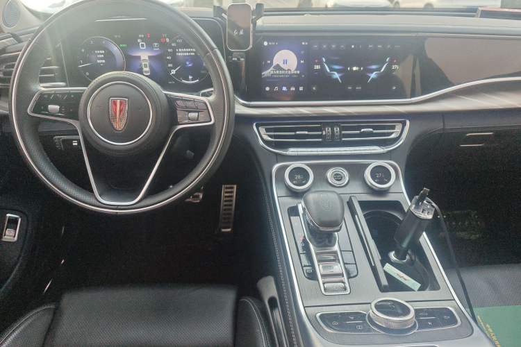 Used Hongqi H9 2023 2.0T Smart Connect Flagship Edition Center Console