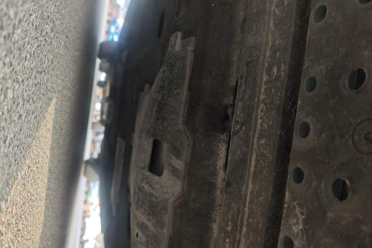 Used Hongqi H9 2023 2.0T Smart Connect Flagship Edition Chassis Front
