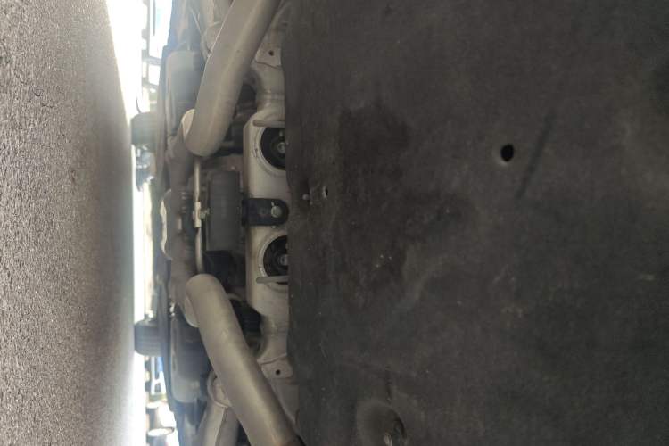 Used Hongqi H9 2023 2.0T Smart Connect Flagship Edition Chassis Rear