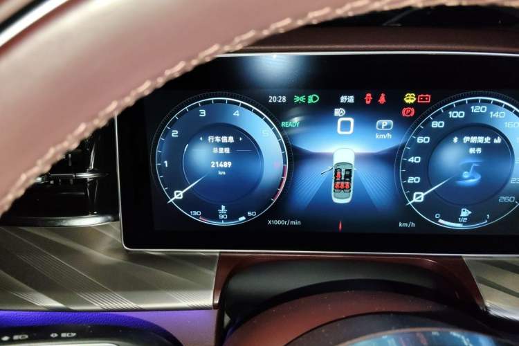 Used Hongqi H9 2023 2.0T Smart Connect Flagship Edition Instrument Cluster