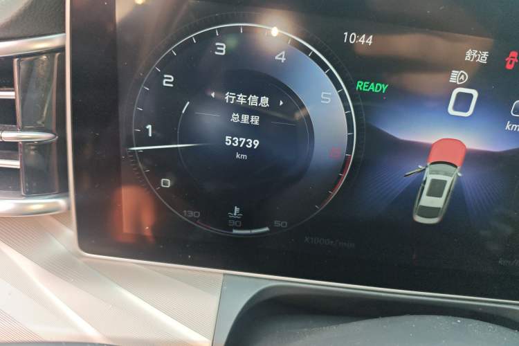 Used Hongqi H9 2023 2.0T Smart Connect Flagship Edition Odometer Close Up