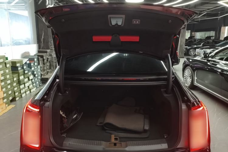 Used Hongqi H9 2023 2.0T Smart Connect Flagship Edition Trunk