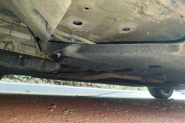 Used Hongqi H9 2023 2.0T Smart Connect Flagship Edition Chassis Front Left