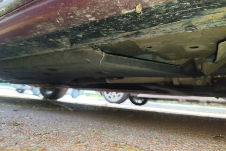 Used Hongqi H9 2023 2.0T Smart Connect Flagship Edition Chassis Front Right