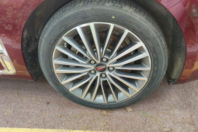 Used Hongqi H9 2023 2.0T Smart Connect Flagship Edition Right Front Wheel Hub