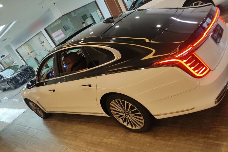 Used Hongqi H9 2023 2.0T Smart Connect Flagship Edition Exterior 3