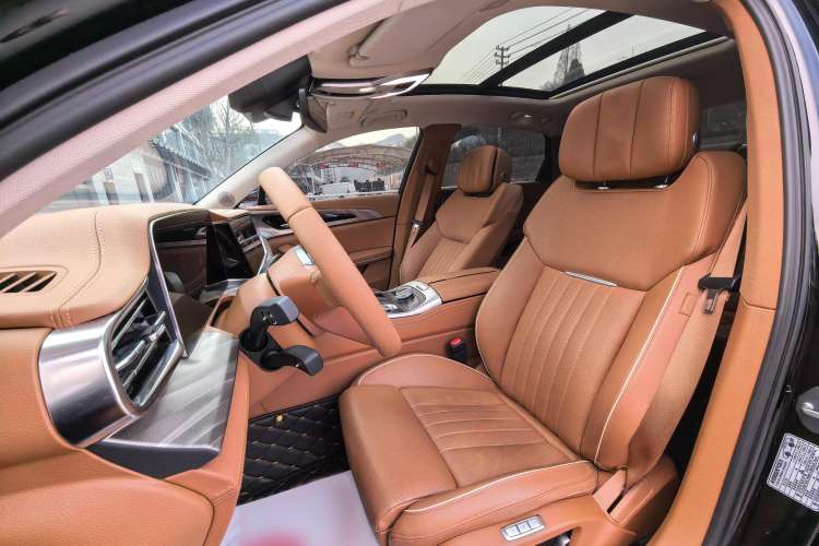 Used Hongqi H9 2023 2.0T Smart Connect Flagship Edition Interior 3
