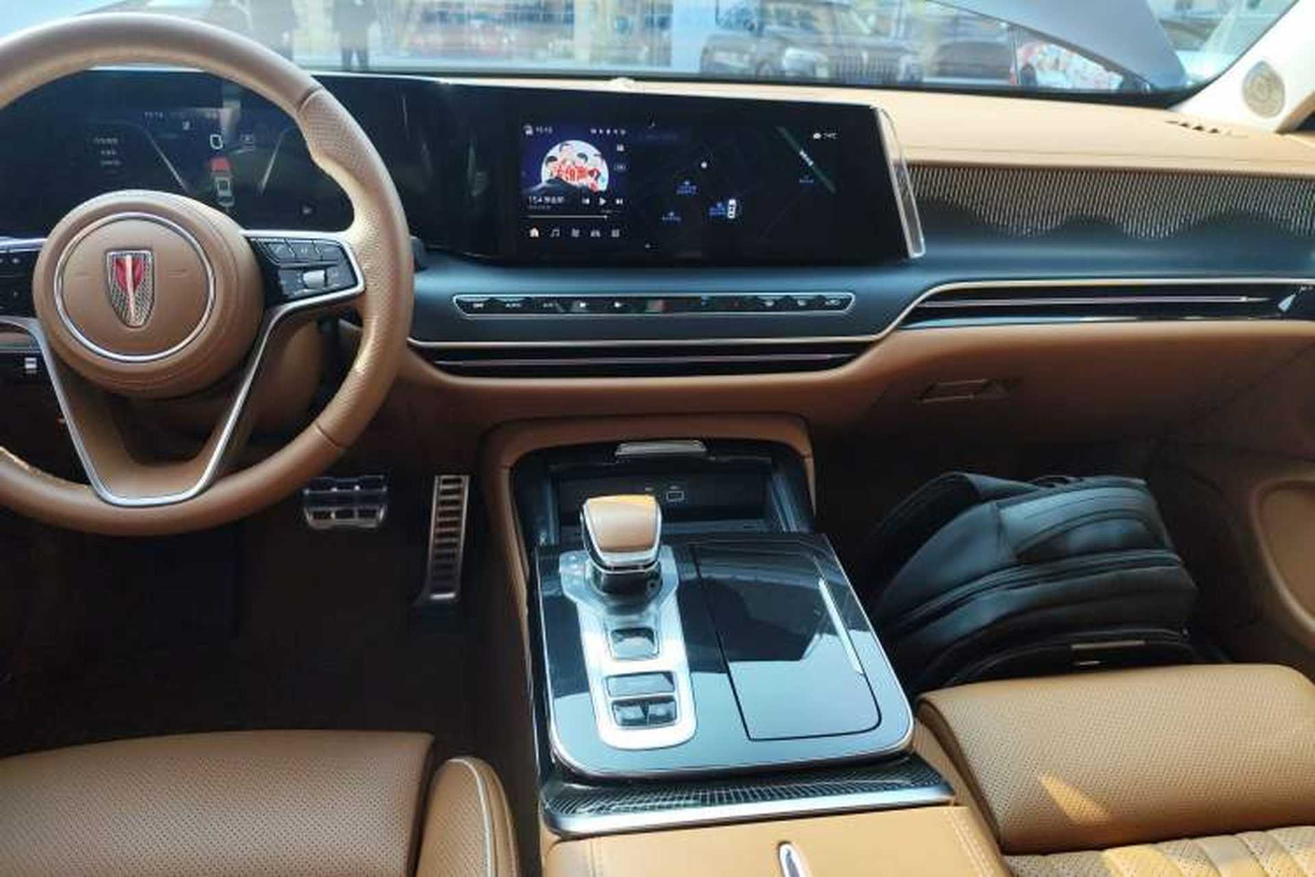 Used Hongqi H9 2024 2.0T Qixiang Luxury Business Edition Audio And AC Panel