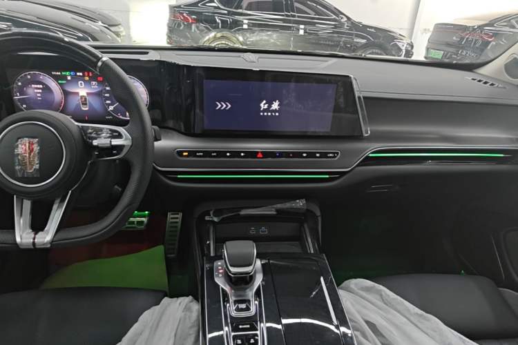 Used Hongqi H9 2024 2.0T Qichang Private Enjoyment Luxury Edition Audio And AC Panel