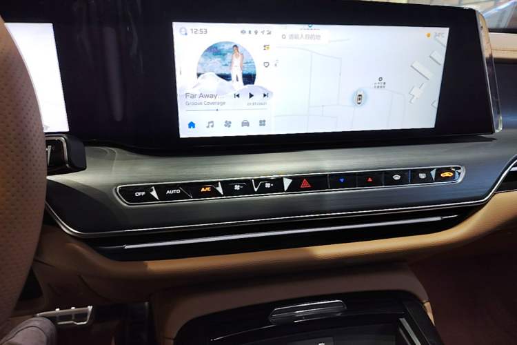 Used Hongqi H9 2024 2.0T Qixiang Private Style Edition Audio And AC Panel