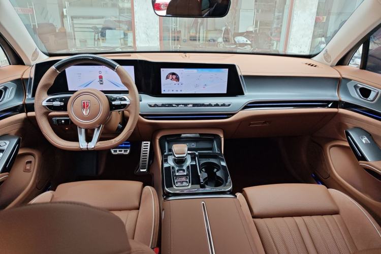 Used Hongqi H9 2024 2.0T Qichang Private Enjoyment Luxury Edition Center Console