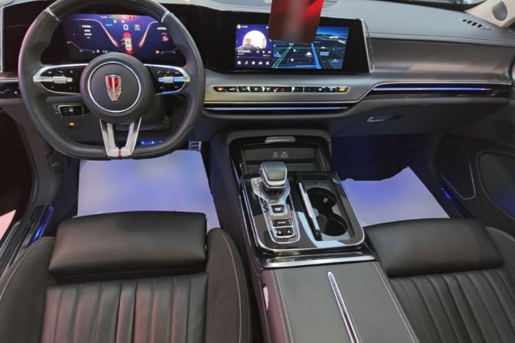 Used Hongqi H9 2024 2.0T Qichang Private Enjoyment Luxury Edition Center Console