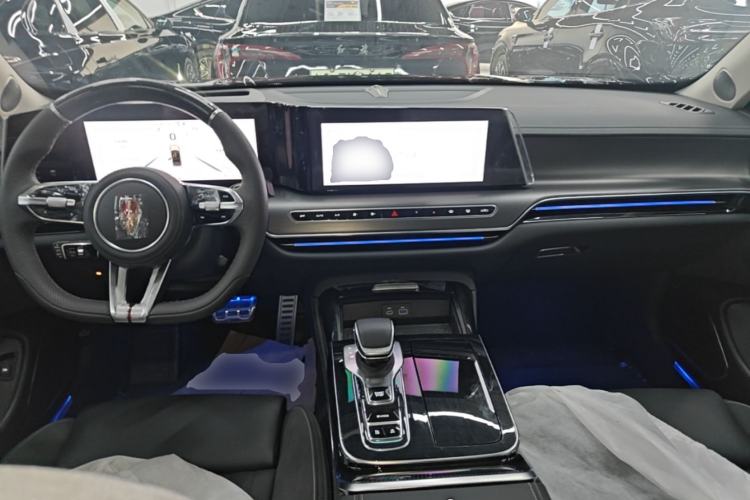 Used Hongqi H9 2024 2.0T Qichang Private Enjoyment Luxury Edition Center Console