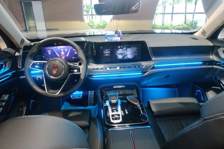 Used Hongqi H9 2024 2.0T Qixiang Luxury Business Edition Center Console