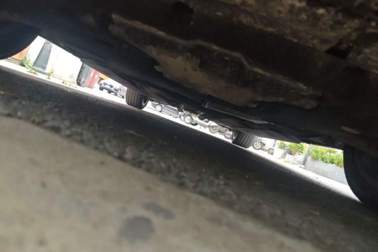 Used Hongqi H9 2024 2.0T Qichang Luxury Business Edition Chassis Front