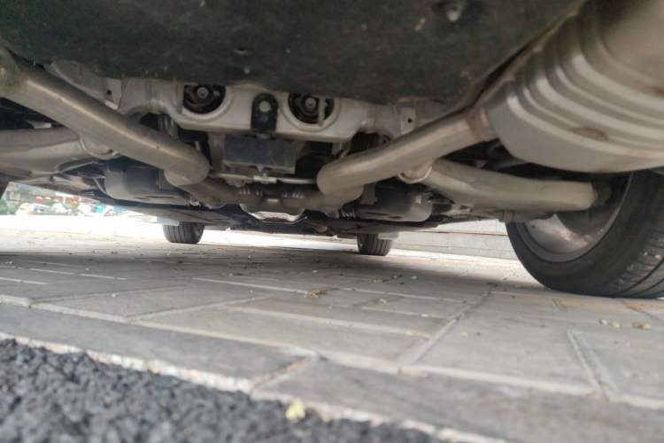 Used Hongqi H9 2024 2.0T Qixiang Private Style Edition Chassis Rear