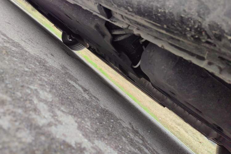 Used Hongqi H9 2024 2.0T Qixiang Private Style Edition Chassis Rear Left