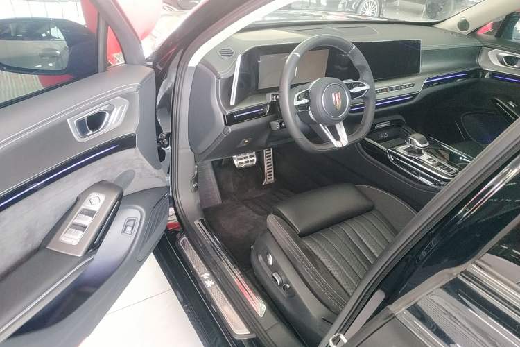 Used Hongqi H9 2024 2.0T Qixiang Private Style Edition Driver Seat