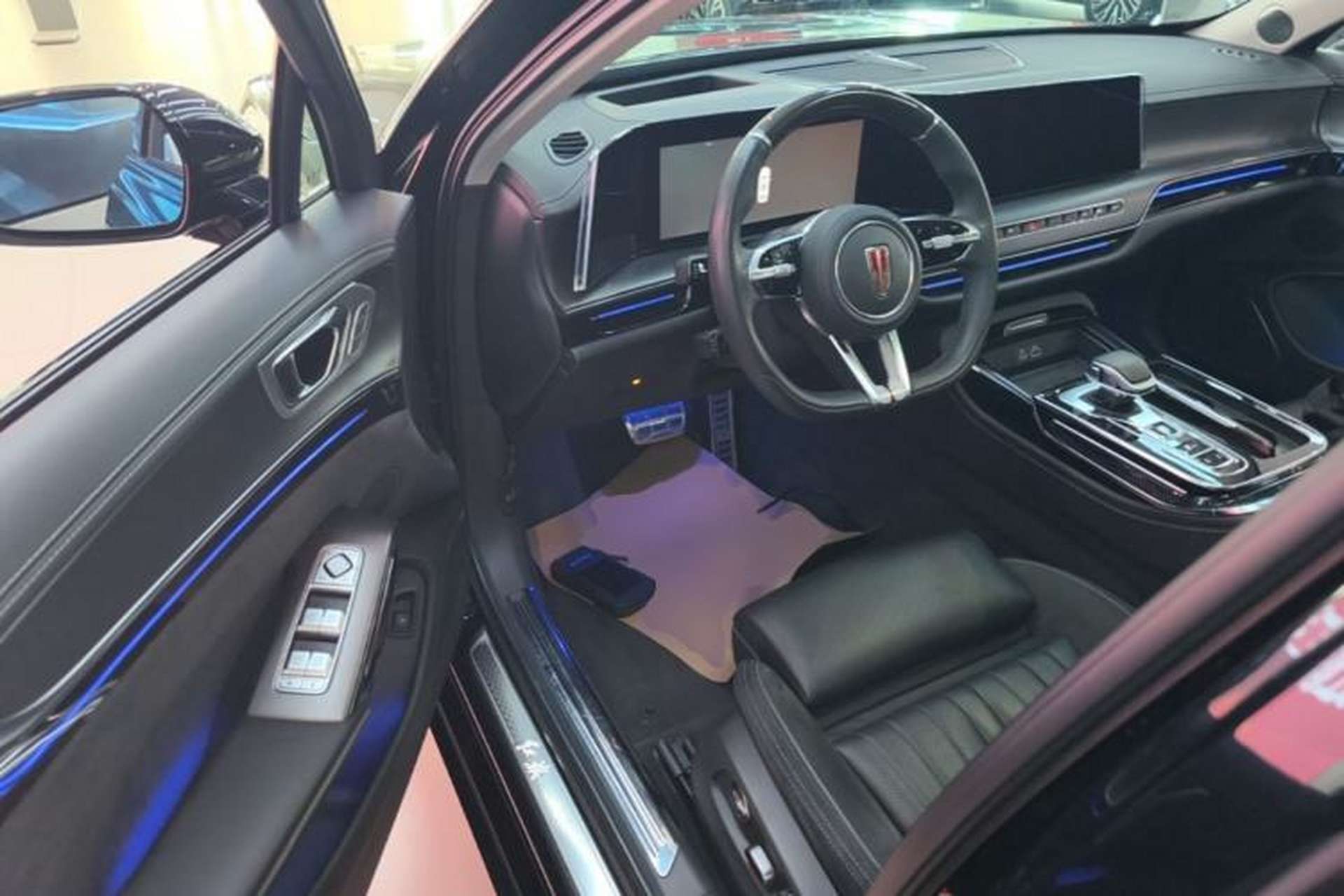 Used Hongqi H9 2024 2.0T Qichang Private Enjoyment Luxury Edition Driver Seat