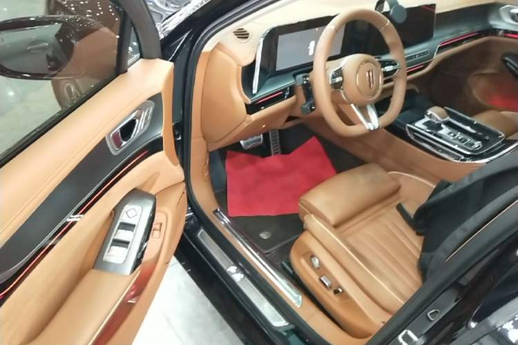 Used Hongqi H9 2024 2.0T Qixiang Private Style Edition Driver Seat