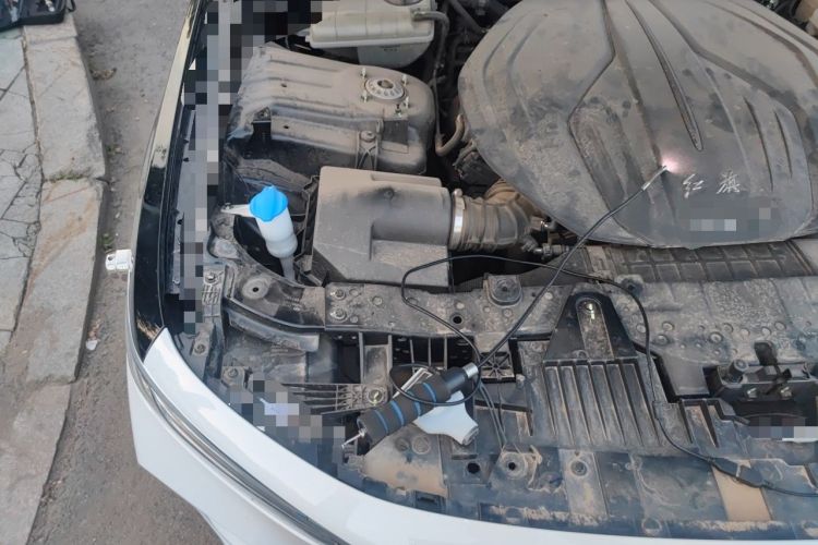 Used Hongqi H9 2024 2.0T Qixiang Luxury Business Edition Engine Bay Right
