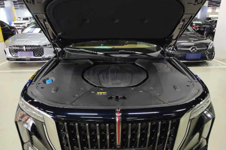 Used Hongqi H9 2024 2.0T Qixiang Private Style Edition Engine Bay