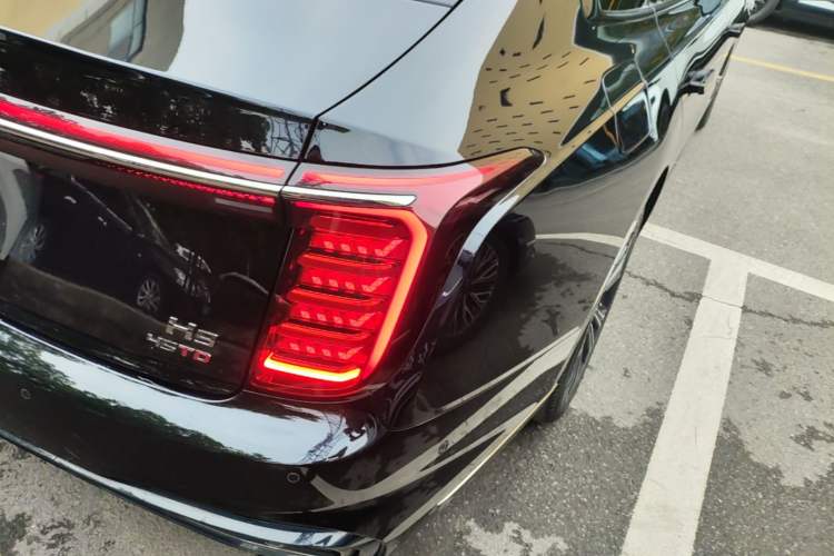 Used Hongqi H9 2024 2.0T Qichang Private Enjoyment Luxury Edition Exterior 3