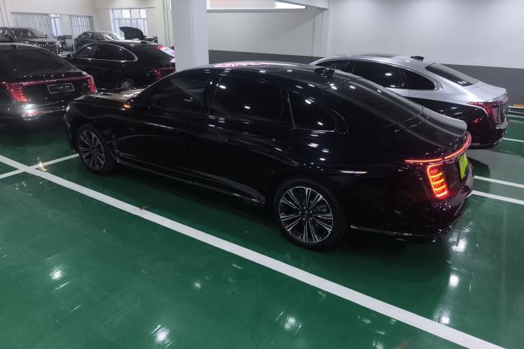 Used Hongqi H9 2024 2.0T Qixiang Private Style Edition Exterior 3
