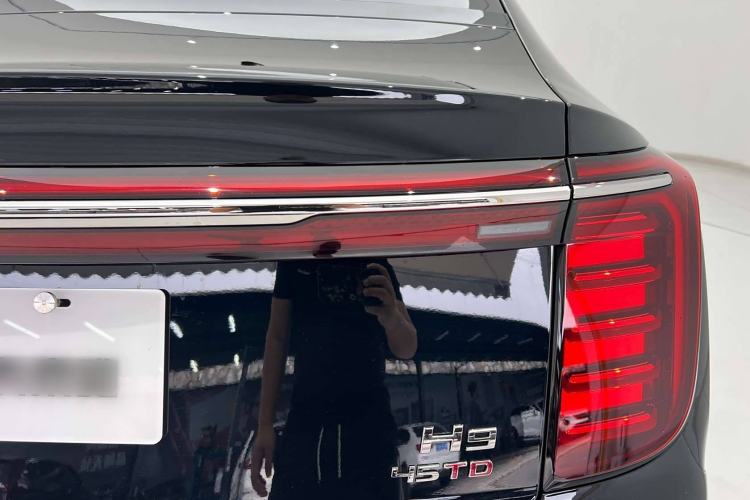 Used Hongqi H9 2024 2.0T Qixiang Private Style Edition Exterior 4