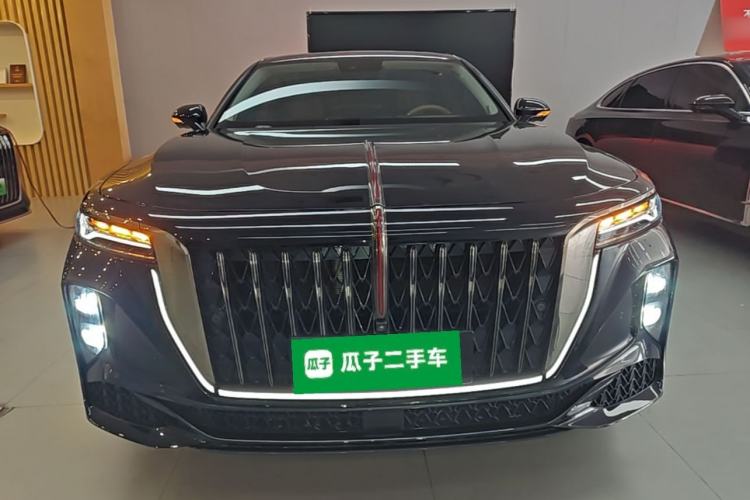 Used Hongqi H9 2024 2.0T Qixiang Private Style Edition Front