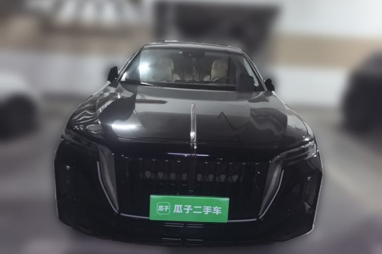 Used Hongqi H9 2024 2.0T Qixiang Private Style Edition Front