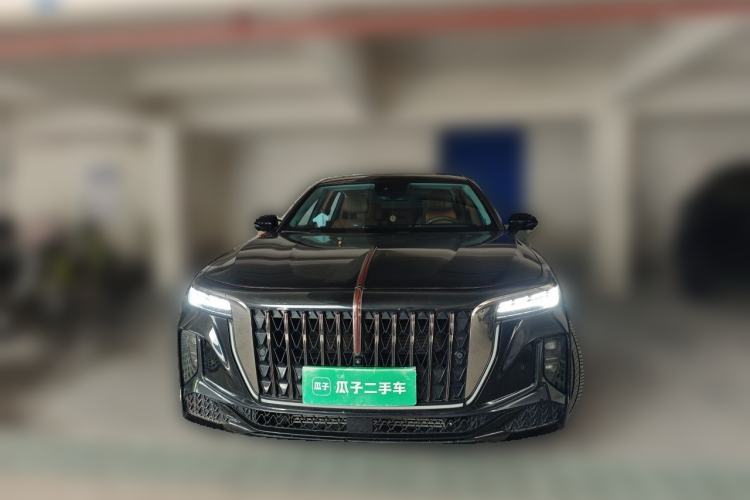Used Hongqi H9 2024 2.0T Qixiang Private Style Edition Front