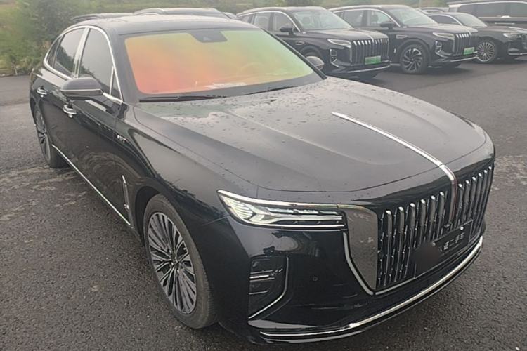 Used Hongqi H9 2024 2.0T Qixiang Luxury Business Edition Front Right 45 Deg