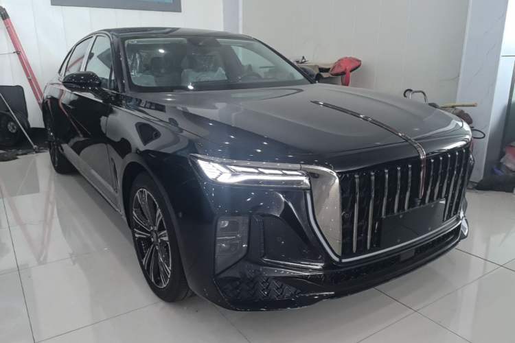 Used Hongqi H9 2024 2.0T Qichang Private Enjoyment Luxury Edition Front Right 45 Deg