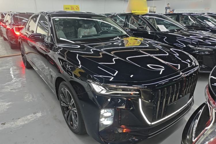 Used Hongqi H9 2024 2.0T Qichang Private Enjoyment Luxury Edition Front Right 45 Deg
