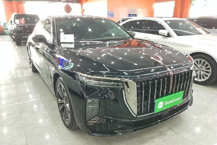 Used Hongqi H9 2024 2.0T Qixiang Private Style Edition Front Right 45 Deg