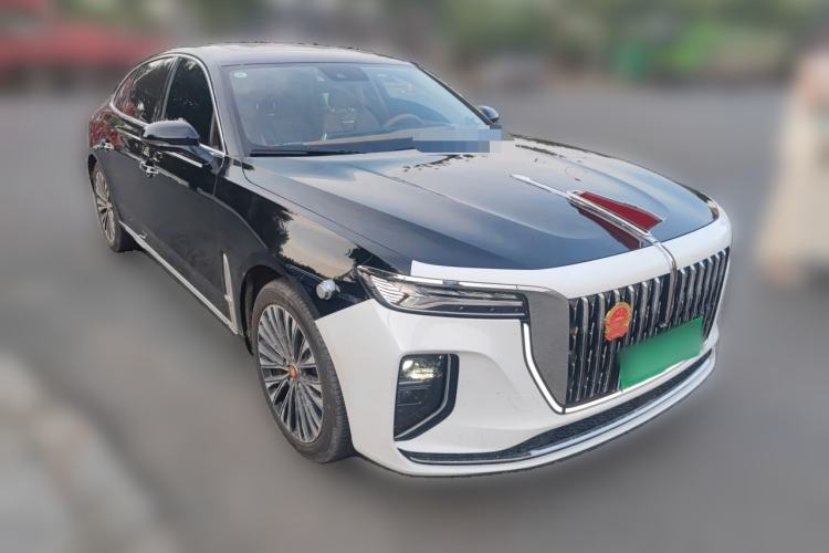 Used Hongqi H9 2024 2.0T Qixiang Luxury Business Edition Front Right 45 Deg