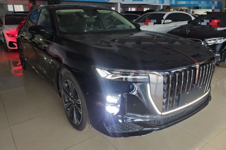 Used Hongqi H9 2024 2.0T Qichang Private Enjoyment Luxury Edition Front Right 45 Deg