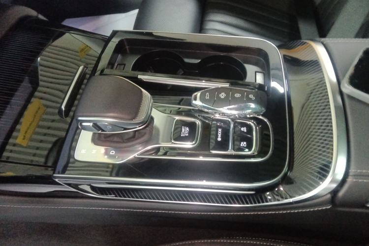 Used Hongqi H9 2024 2.0T Qichang Private Enjoyment Luxury Edition Gear Lever