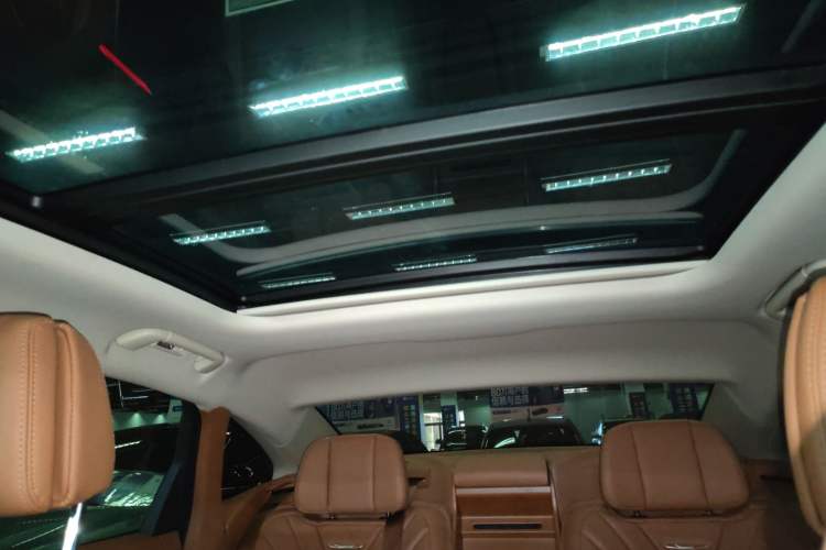 Used Hongqi H9 2024 2.0T Qixiang Private Style Edition Headliner