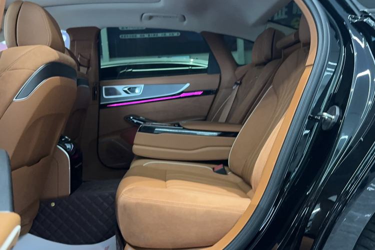 Used Hongqi H9 2024 2.0T Qixiang Private Style Edition Interior 1