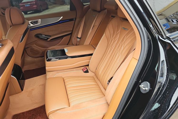 Used Hongqi H9 2024 2.0T Qichang Private Enjoyment Luxury Edition Interior 1