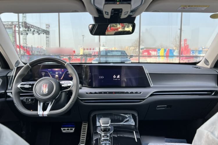 Used Hongqi H9 2024 2.0T Qichang Private Enjoyment Luxury Edition Interior 11
