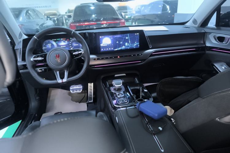 Used Hongqi H9 2024 2.0T Qixiang Private Style Edition Interior 2