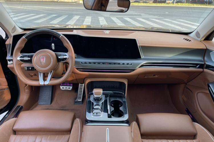 Used Hongqi H9 2024 2.0T Qichang Private Enjoyment Luxury Edition Interior 2