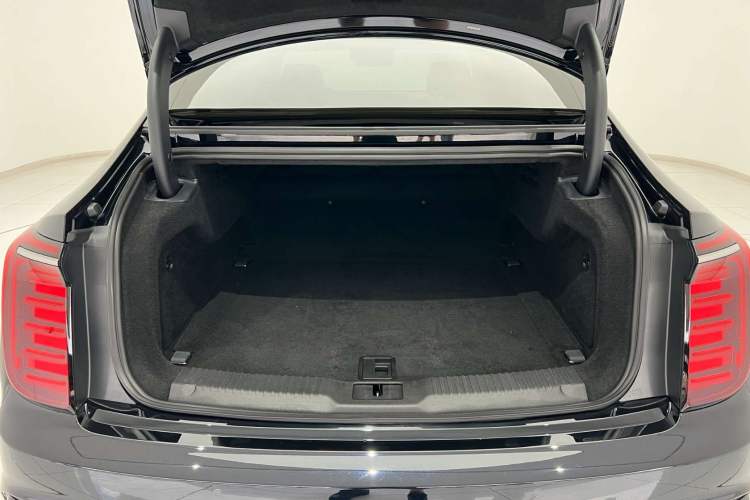 Used Hongqi H9 2024 2.0T Qixiang Private Style Edition Interior 7